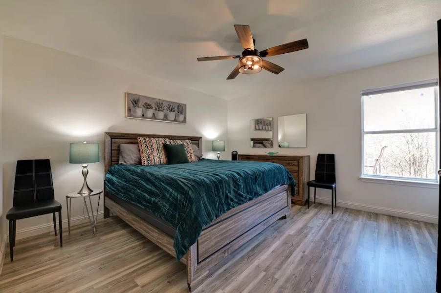 'little Elm Diamond' - Steps to Lewisville Lake!