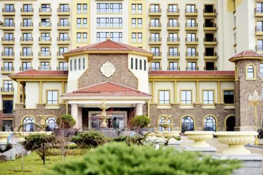Haiyang Shenglong Jianguo Hotel