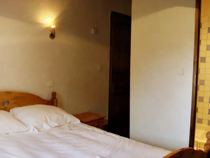 Luxury Flat With Sauna in the French Alps