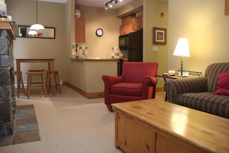 Timberline Lodges by Fernie Lodging Company