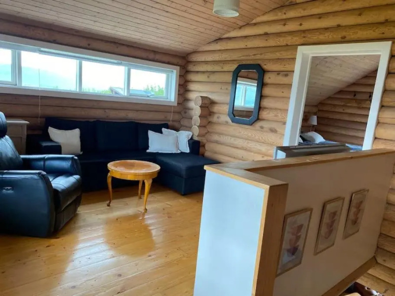 Beautiful cabin with amazing view over Akureyri