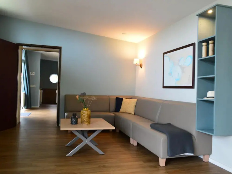 Bungalow in South Holland With Unique Design