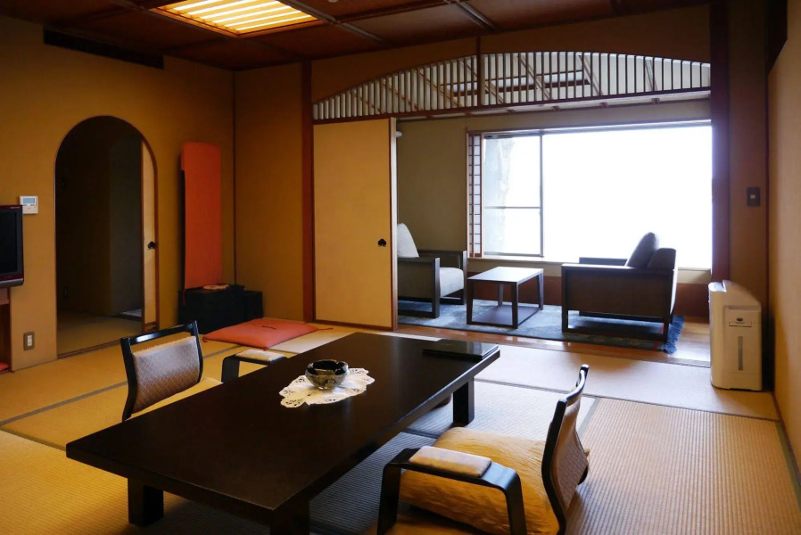 Komatsu-kan Kofu-tei