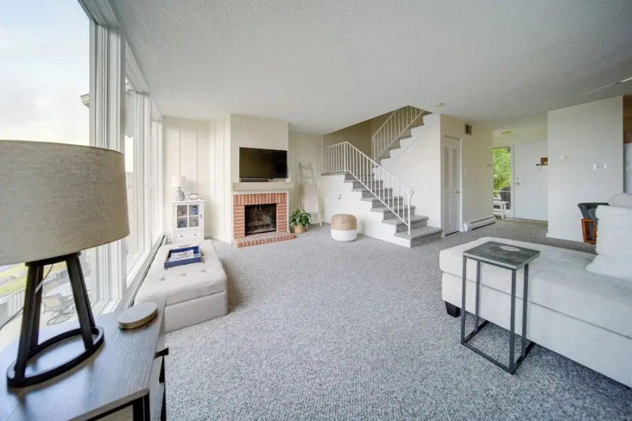 Lakeside Retreat in Dewittville w/ Pool Access!