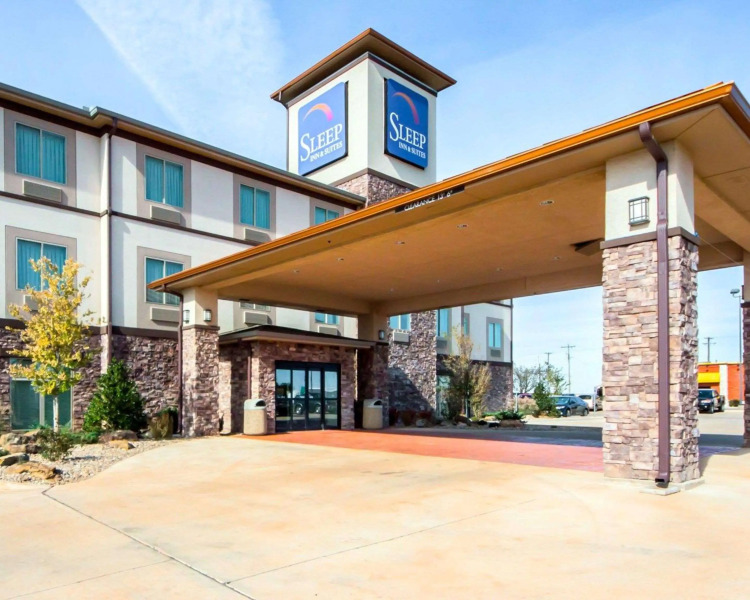 Sleep Inn & Suites Hennessey