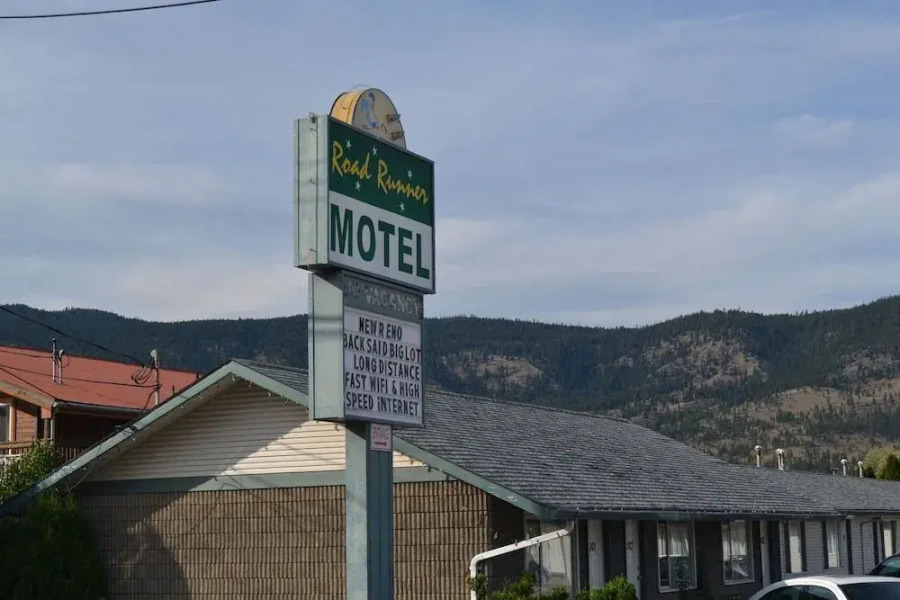 Road Runner Motel
