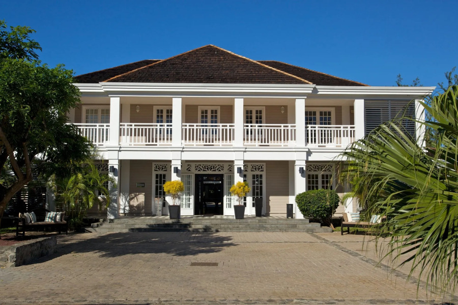 Отель Lux* Saint Gilles