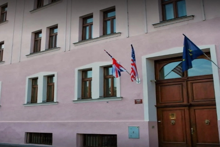 King Charles Boutique Hotel Residence