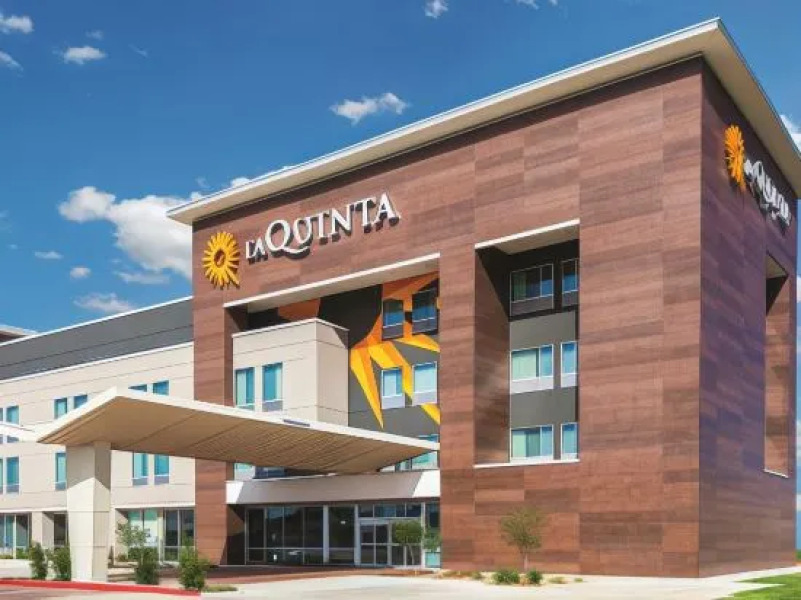 La Quinta Inn & Suites by Wyndham Ponca City