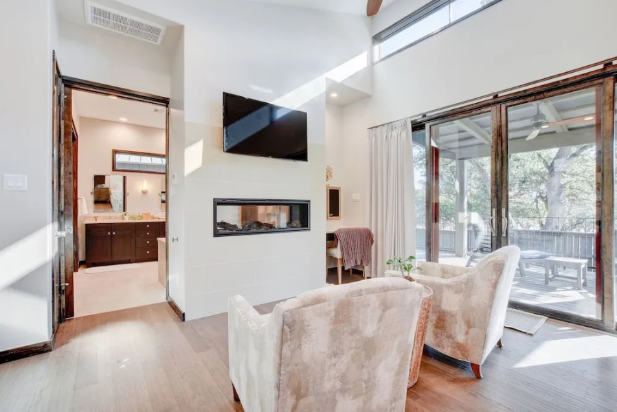 2113 Barbaro Way Cabin Unit 16