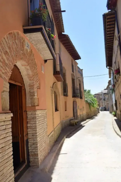 Studio in Sieso de Huesca, With Wonderful Mountain View and Furnished Terrace