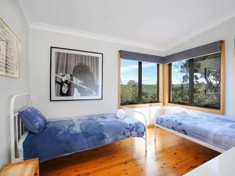 Postcards from the Edge