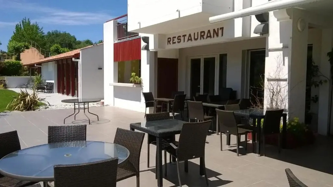 Hôtel Résidence Bergara