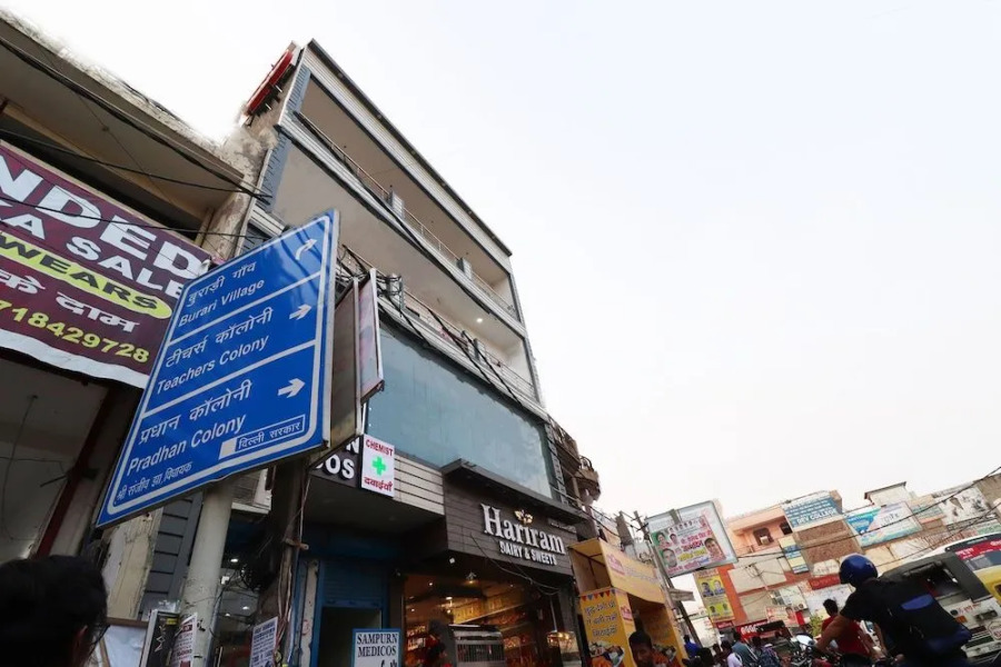 OYO 46761 Hotel Royal King Deluxe