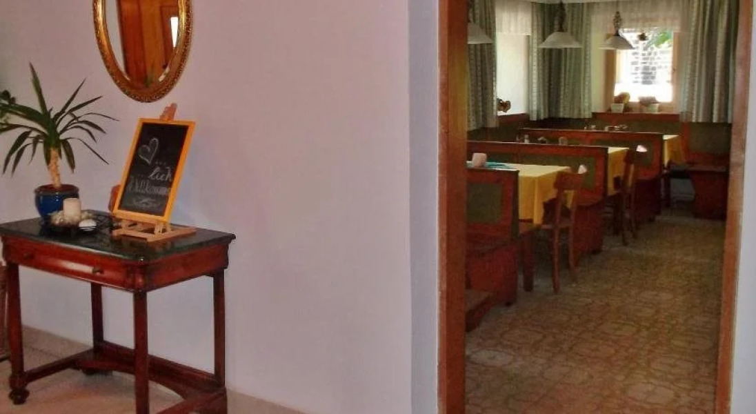 Gasthof-Pension "Zum Haugstein" - Familie Eder