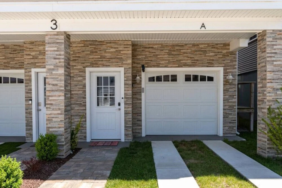 Cheerful Ventnor House Walk to the Beach