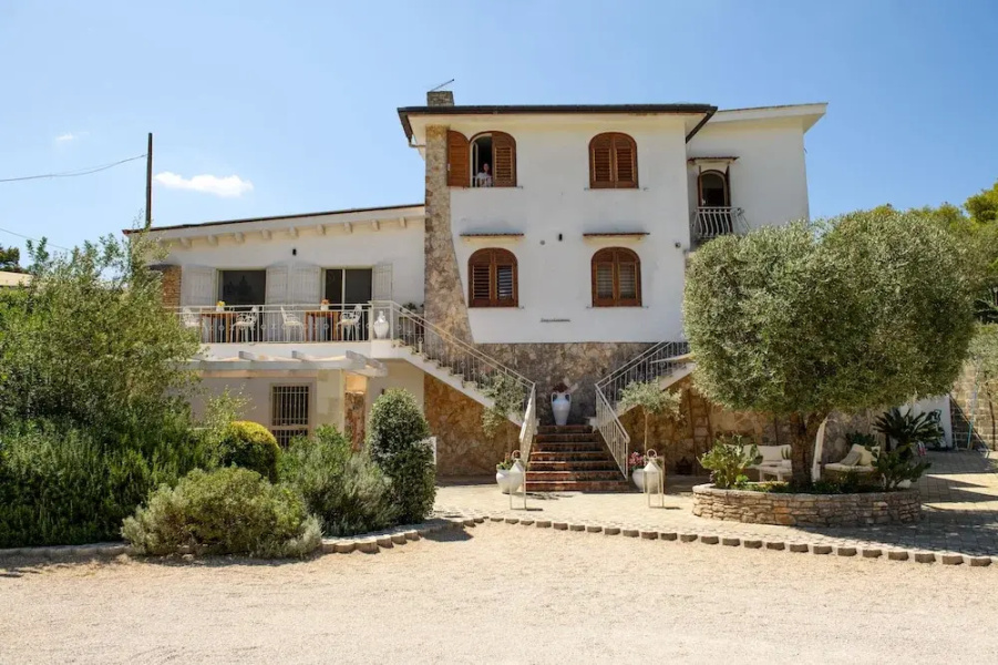 Tenuta Cardinale ENOB&B