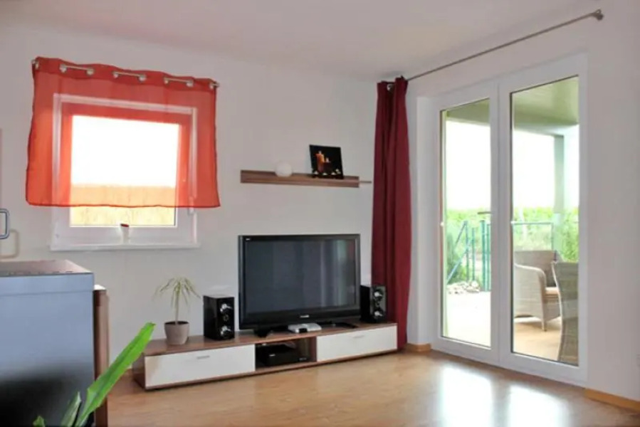 kleines Ferienhaus am Feldrand