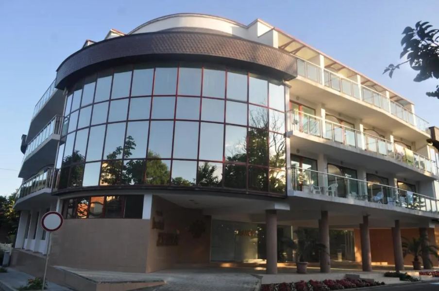 Hotel Zebra