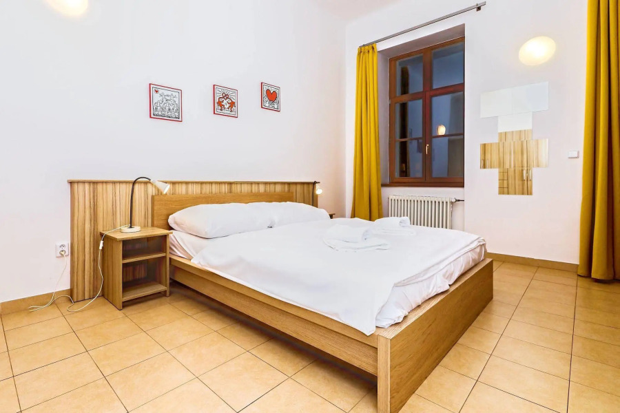 Ginosi Elema Apartel