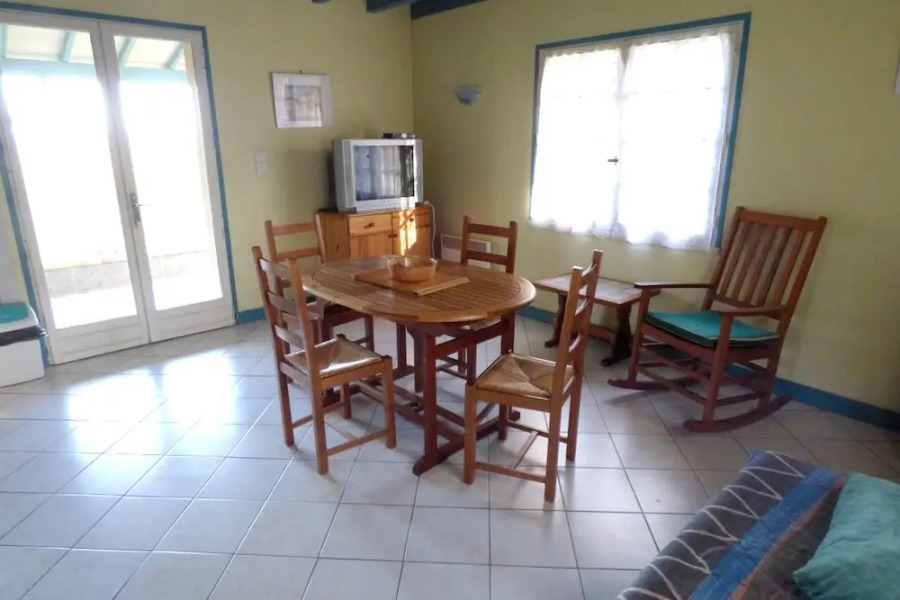 House With 2 Bedrooms in Montignac, With Furnished Garden and Wifi