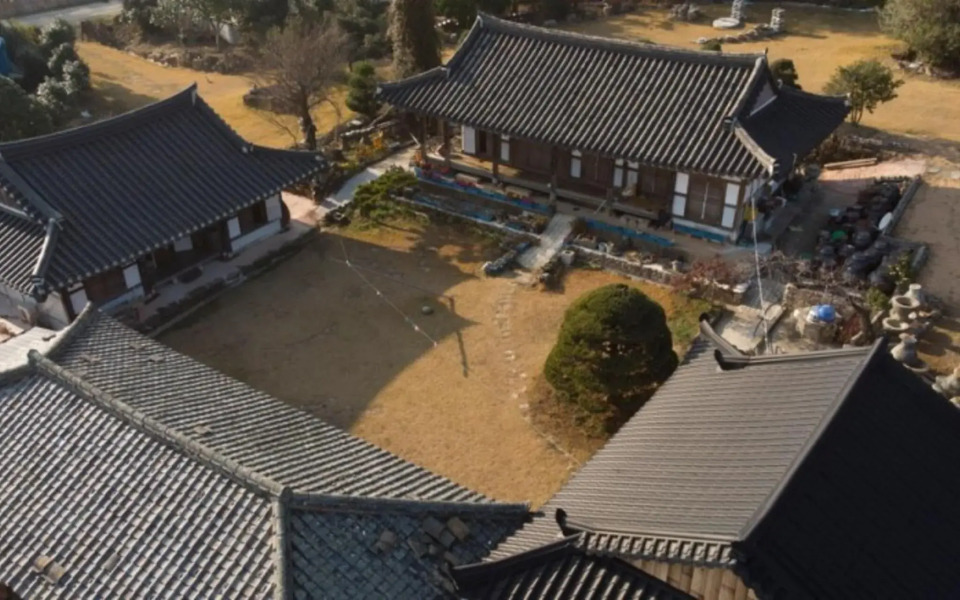Gangjin Dahyang Sochuk Hanok Pension