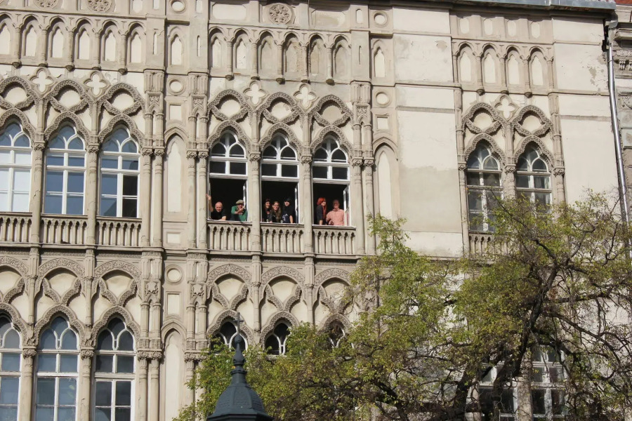 Pal's Hostel & Apartments