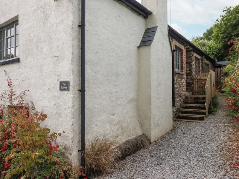 Hole Farm Stables