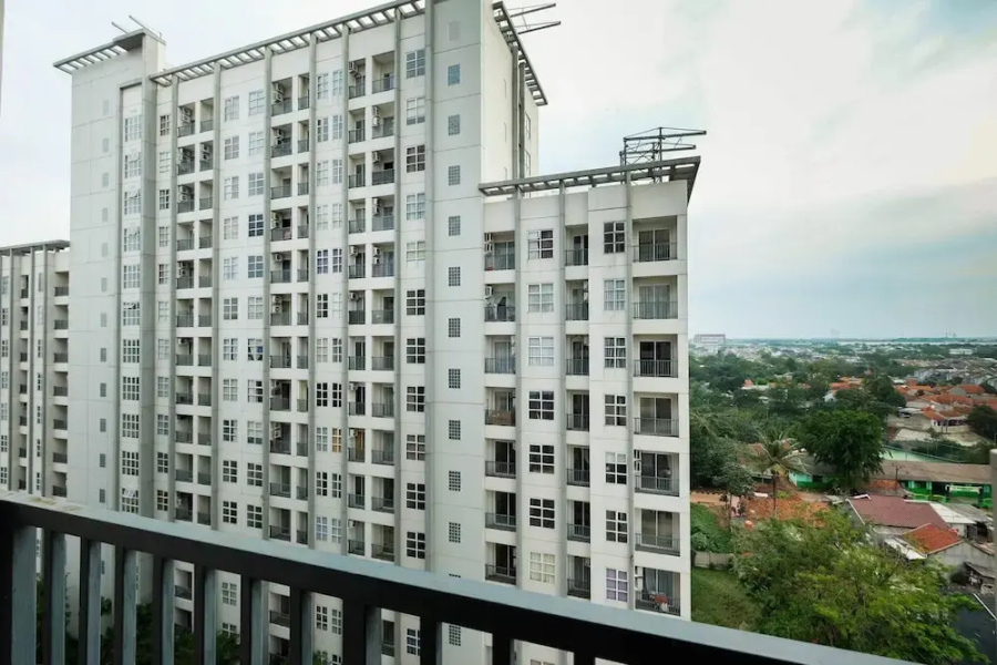 Homey 1BR Saveria Apartment near AEON Mall & ICE BSD