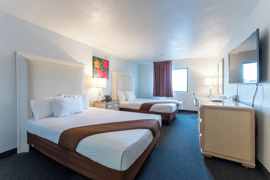 Hotel Jefe at Ojos Locos