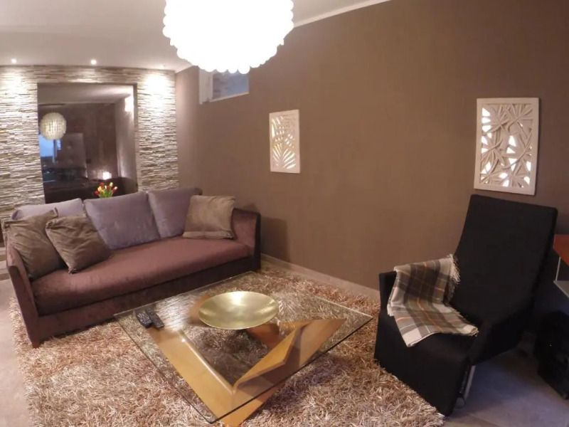 Jane's Dream Apartment