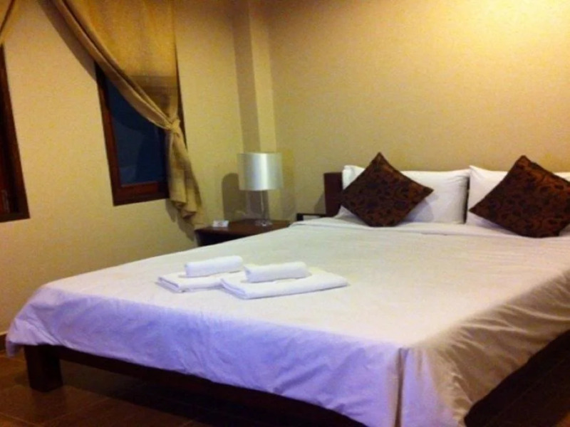 Baan Tawan Resort