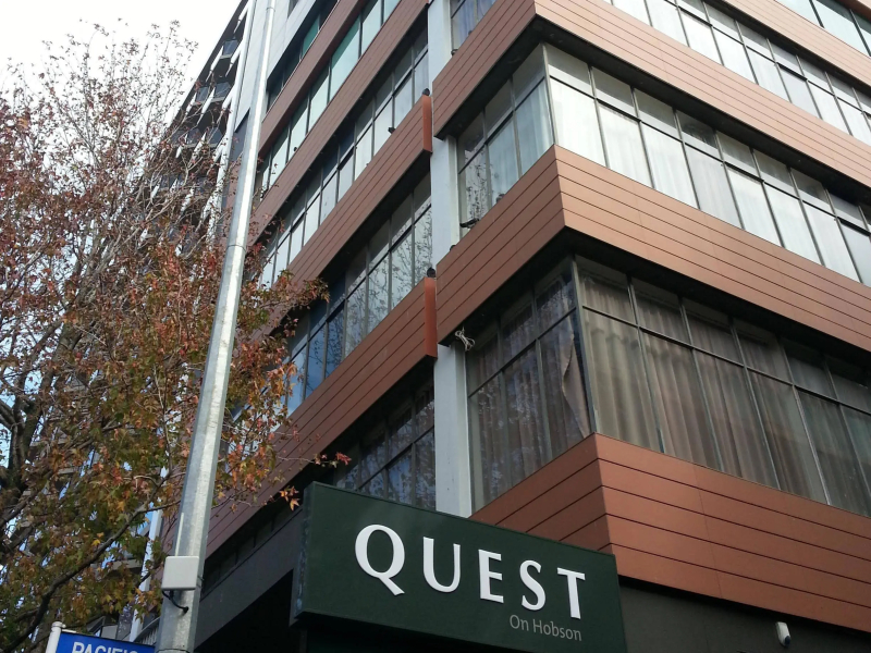 Quest on Hobson