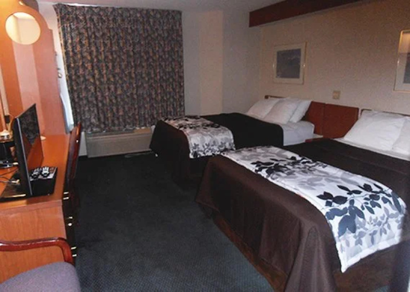 Econo Lodge Inn & Suites Roseburg