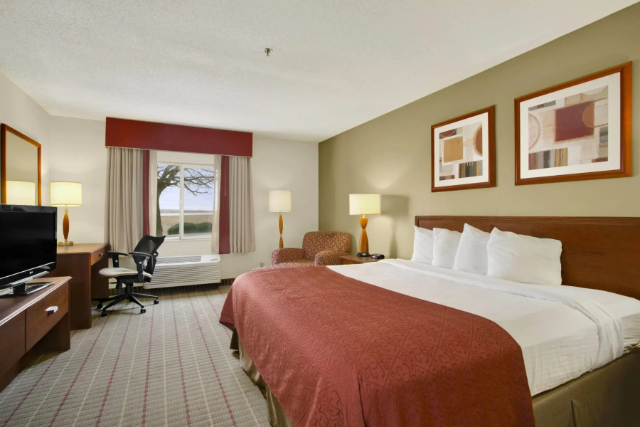 Baymont by Wyndham Evansville North/Haubstadt
