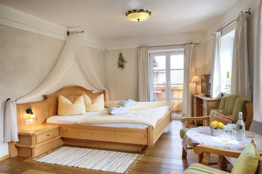 Holzerhof Ferienwohnungen  Wellness