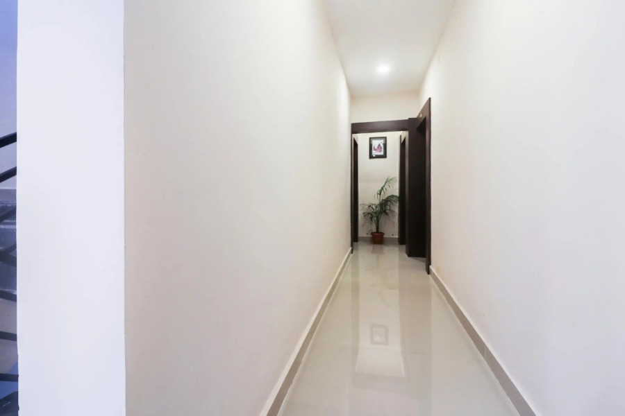 OYO 45589 Hotel Captain Inn