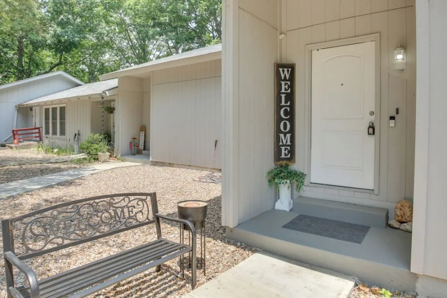 Hot Springs Village Townhome Near Hiking & Golf!