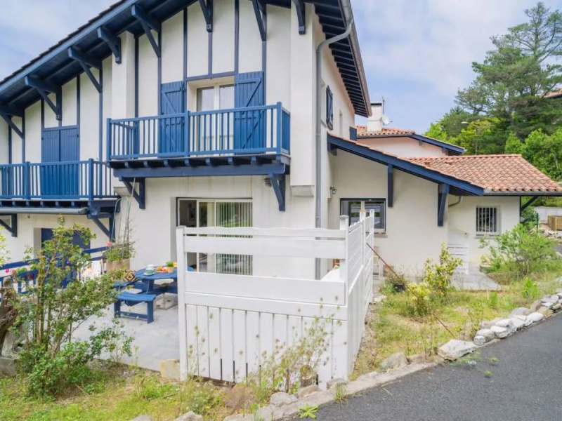 House Arrobia Guethary