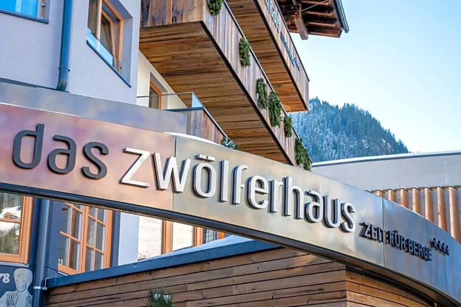 Hotel Zwölfer