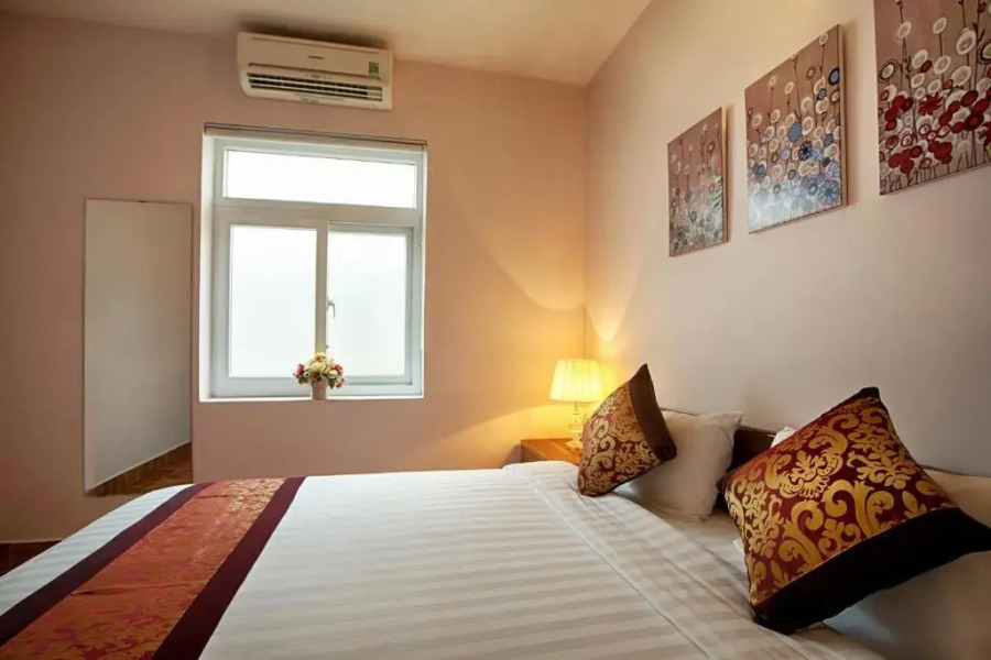 Giang Son Hotel