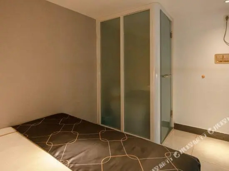 Ruyige Hotel (Binzhou Bus Station)