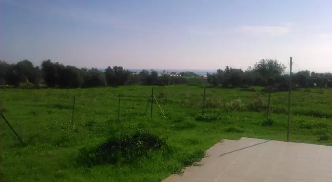 Sea View House in Maroni