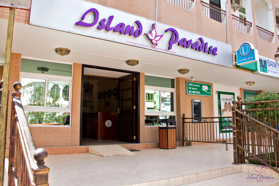 Island Paradise Inn
