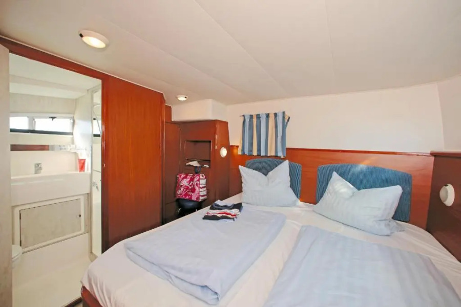 Budget Apartments at Rechlin Harbor by Kuhnle - Tours