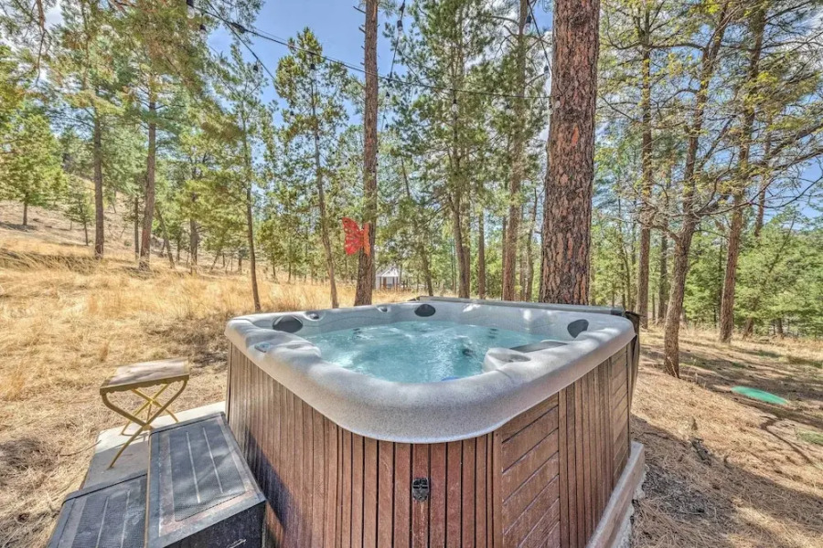 Unique & Modern Alto Home w/ Private Hot Tub!