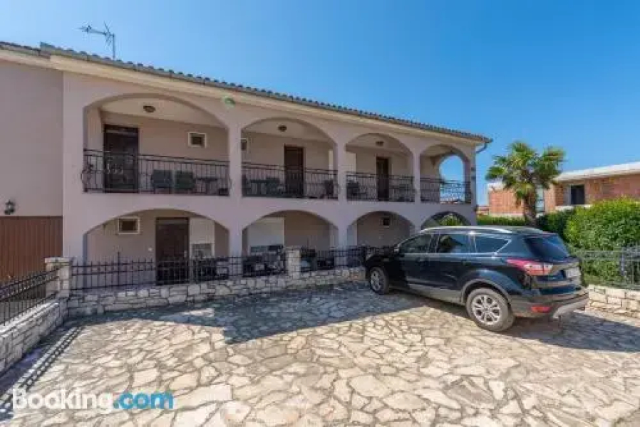 Apartment Novigrad