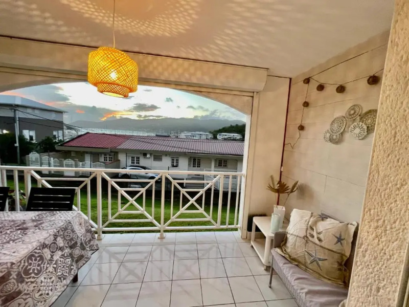 Studio dans résidence avec piscine proche marina