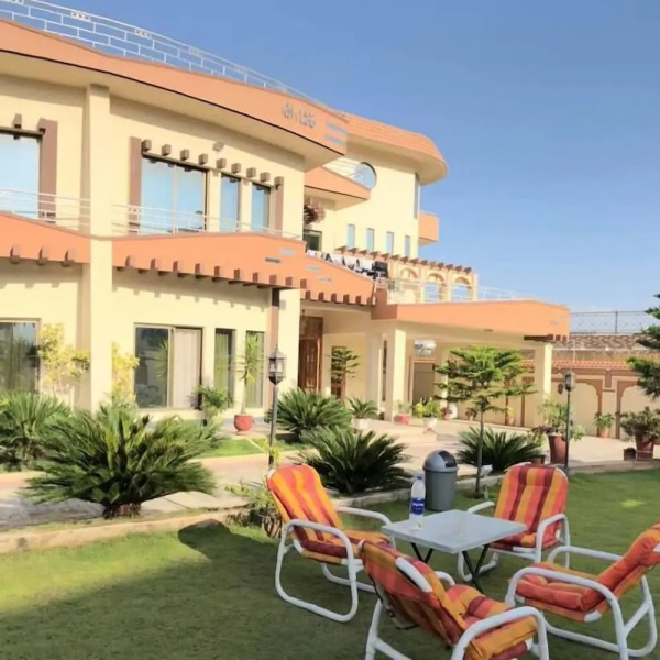 Royal Emirates Residence