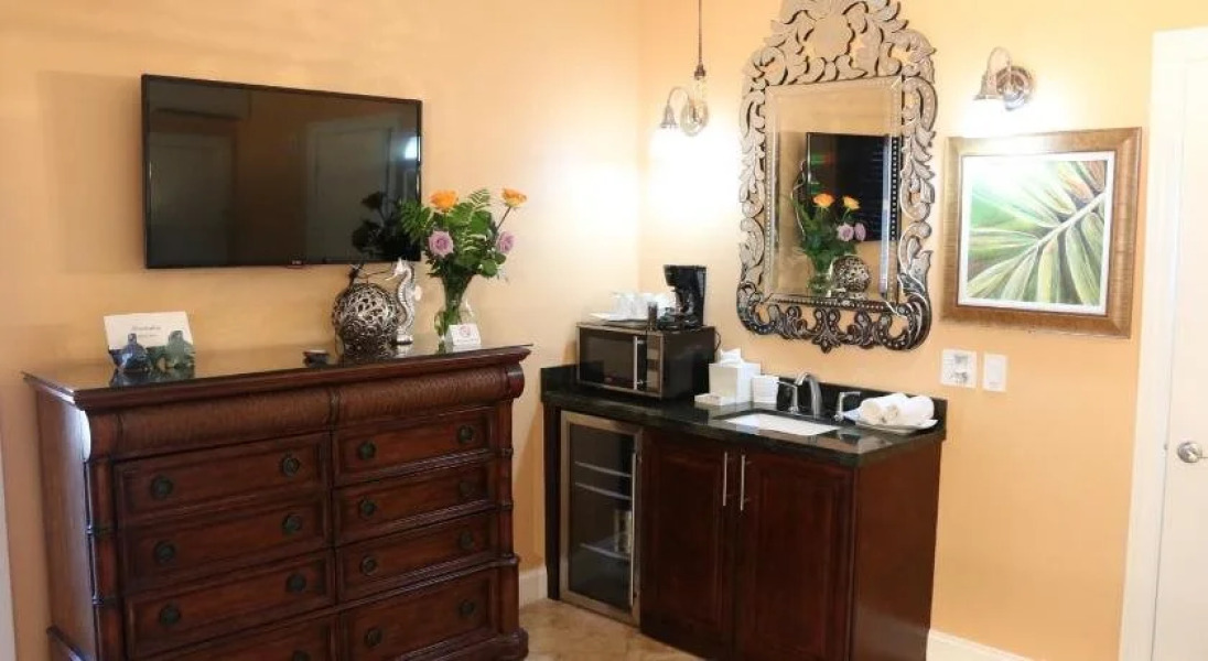 Southernmost Point Guest House